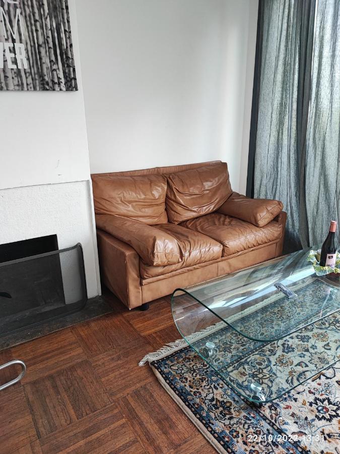 Chambre Tt Confort Dans Un Coin De Verdure Pres De Paris Le Pecq Luaran gambar
